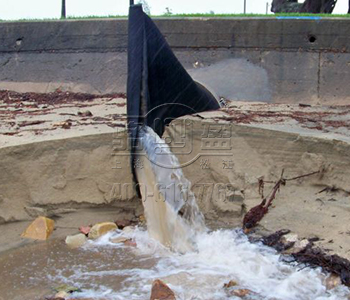 鴨嘴閥正在使用現場圖